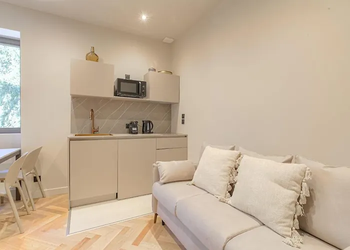 Moderne Et Confortable ,