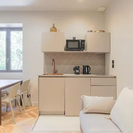 Moderne Et Confortable , Apartment Ecully